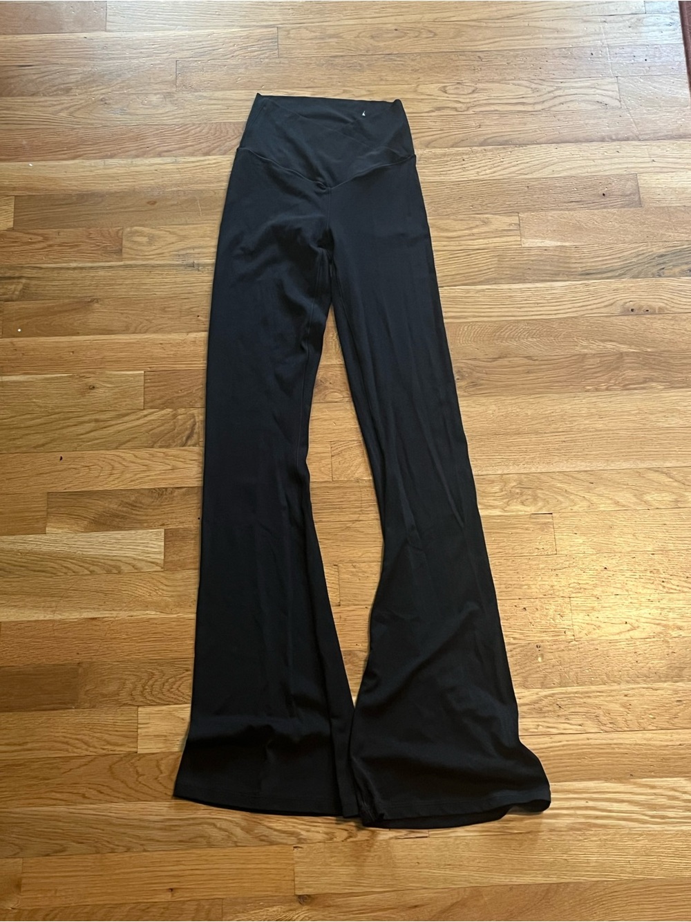 OFFLINE By Aerie Real Me High Waisted Crossover Flare Legging